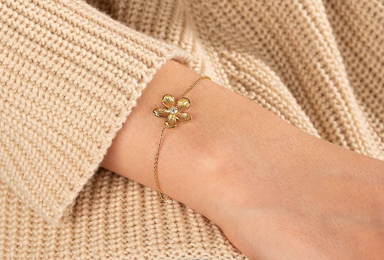 نماد گل در جواهرات / گل 5 پر