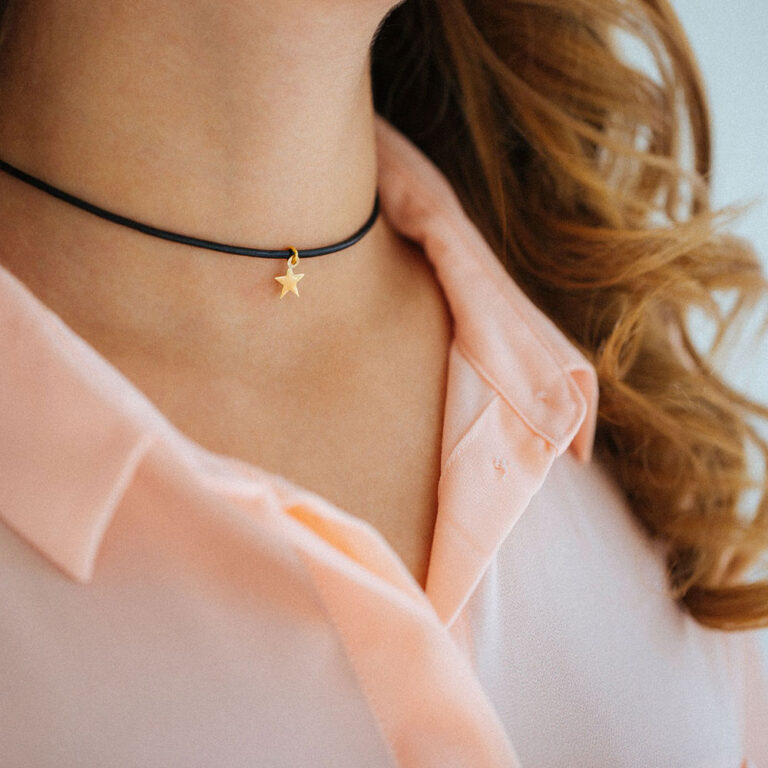پرسته گردنبند طلا چرم ستاره کوچک
