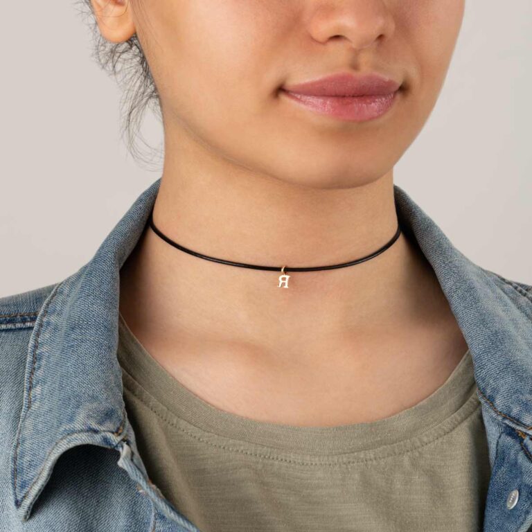 گردنبند طلا چرم حرف R