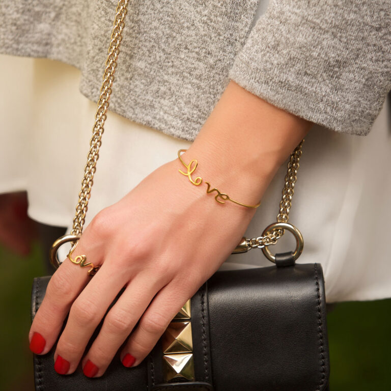 پرسته النگو طلا Love ۲