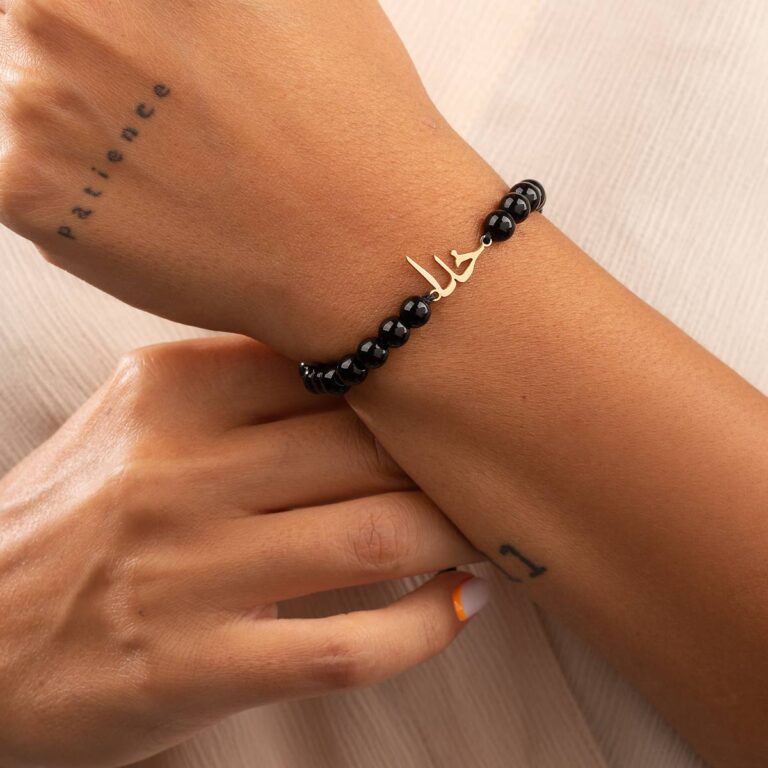 دستبند طلا سنگی خدا اونیکس