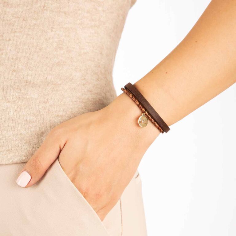 دستبند طلا نماد ماه مهر پرسته