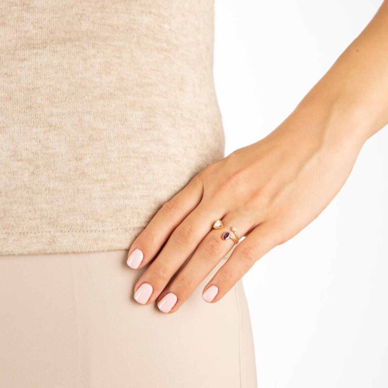 انگشتر طلا باد و باران پرسته