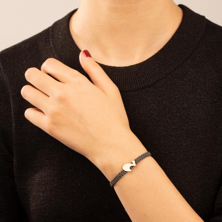 دستبند طلا بافت حرف ح