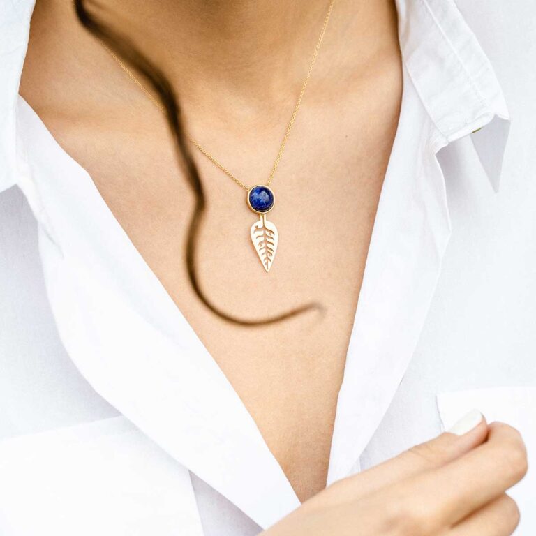 گردنبند طلا سرو مهر پرسته