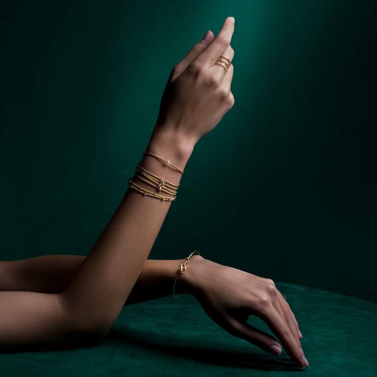 النگو طلا پیچ نگین دار ایشتار