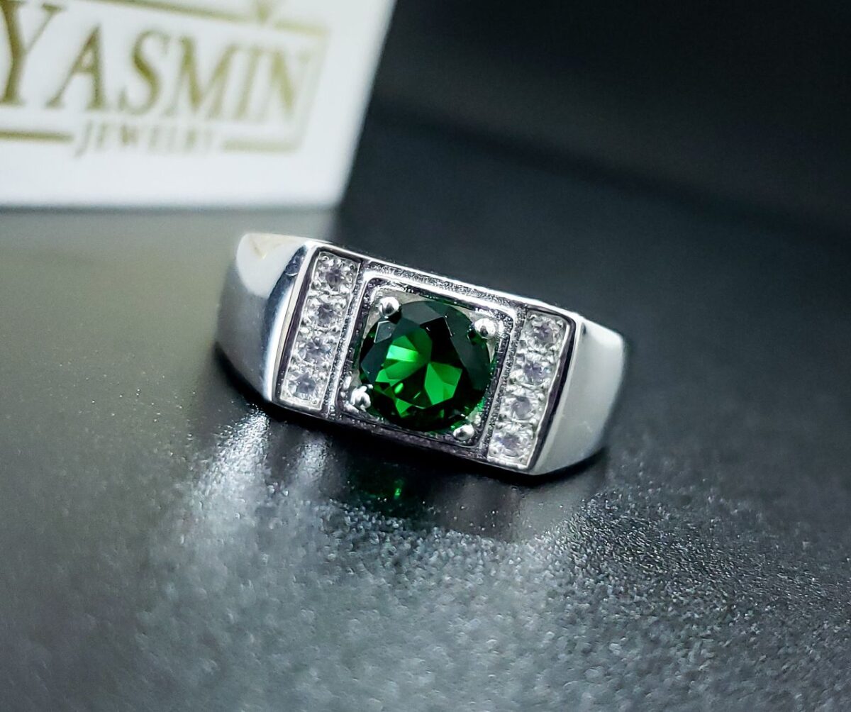 نگین انگشتر مردانه طلا / زمرد