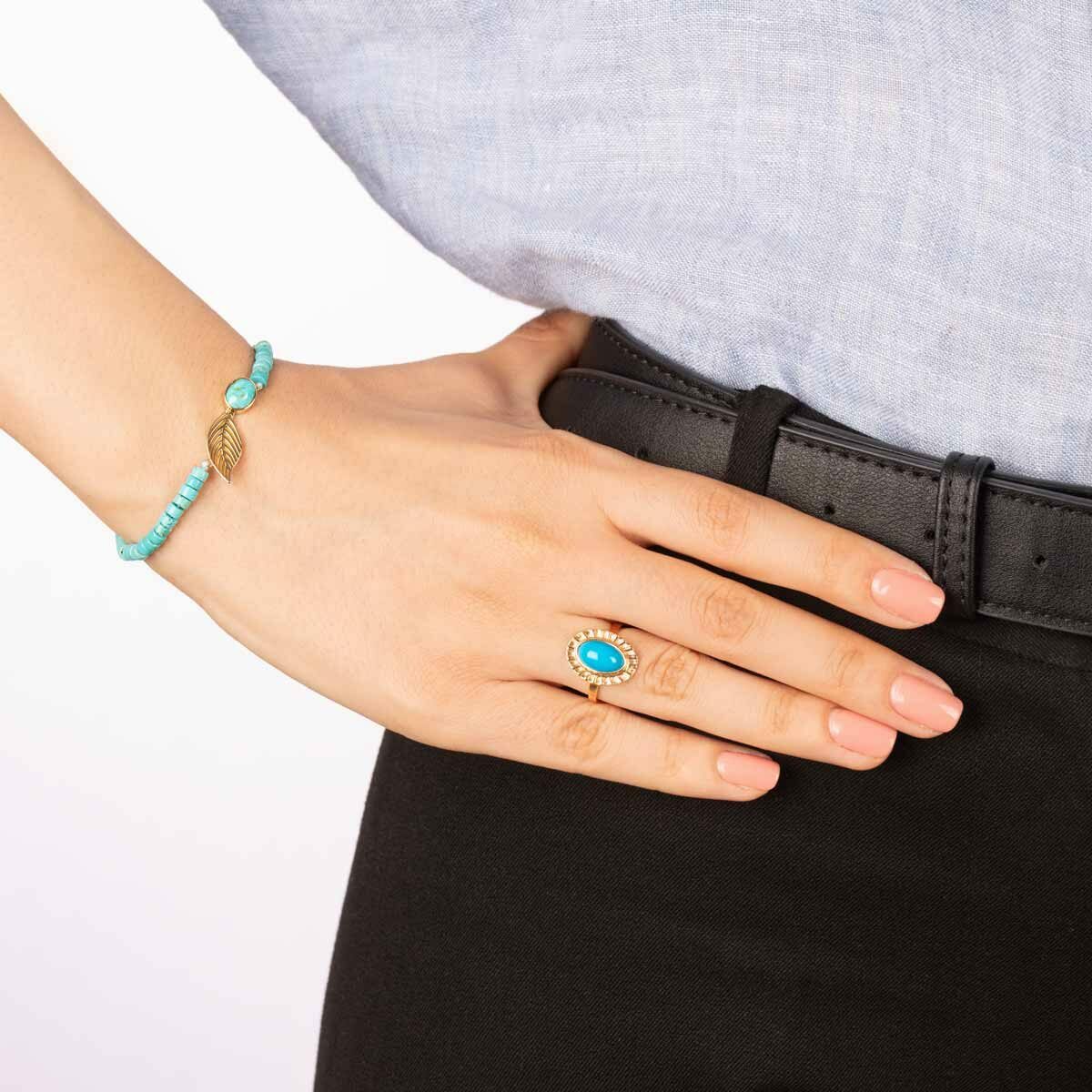 ست کردن دستبند طلا با لباس