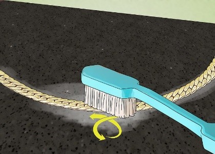 گردنبند را چطور تمیز کنیم