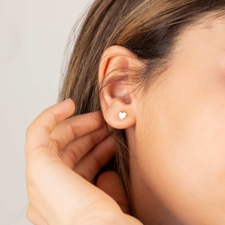 گوشواره طلا Love و قلب