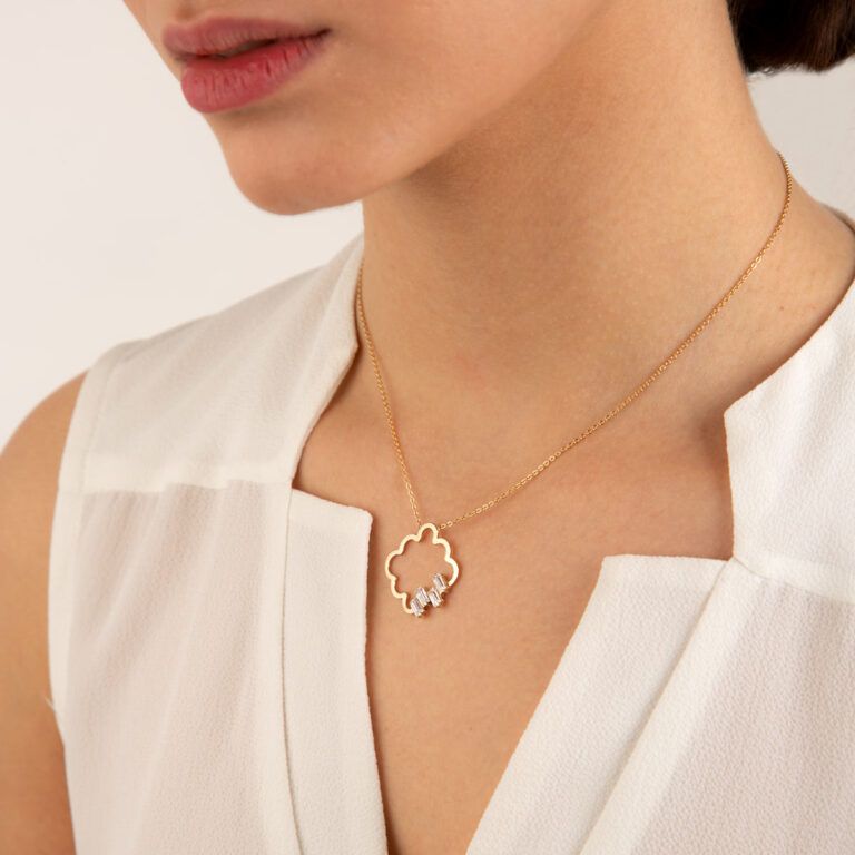 گردنبند طلا ابر جواهر نشان