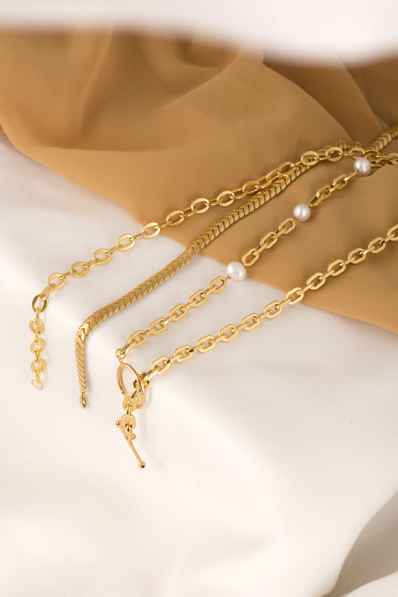 دستبند زنجیری طلا تیغ ماهی - تصویر 4