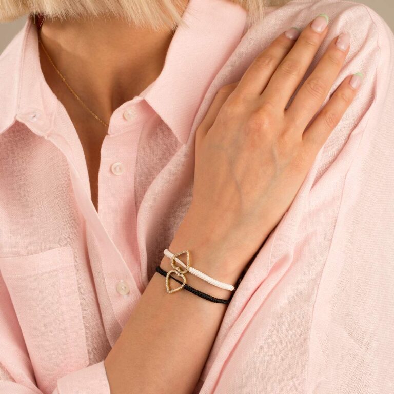 دستبند طلا بافت سفید قلب نگین دار