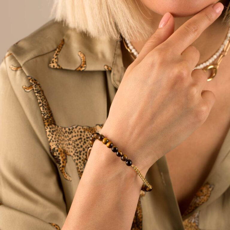 دستبند طلا سنگی پانزده حلقه کارتیه و تایگرز آی