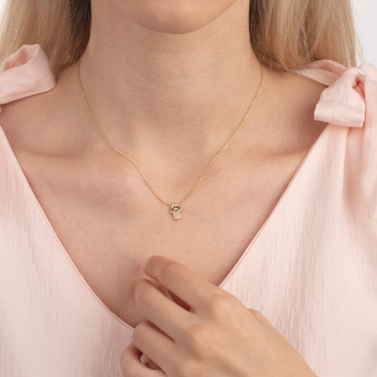 گردنبند طلا دست نگین دار