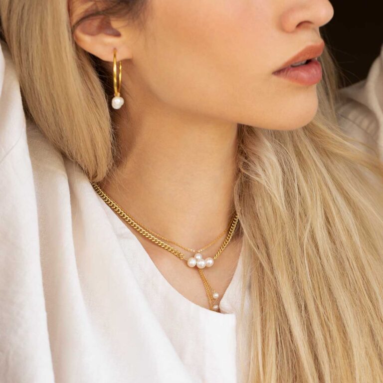 گردنبند طلا کارتیه سه مروارید