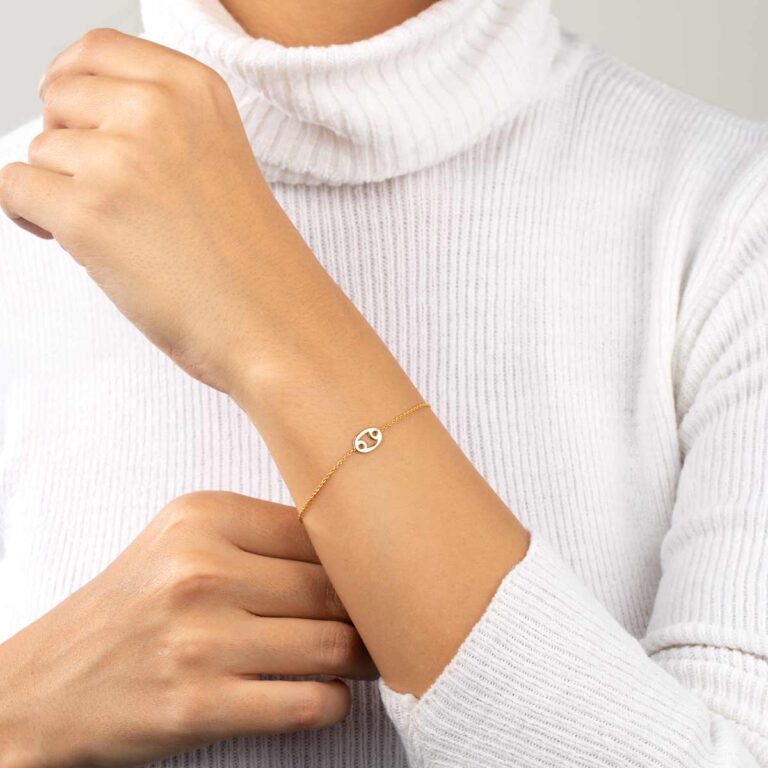 دستبند طلا ساین ماه تیر