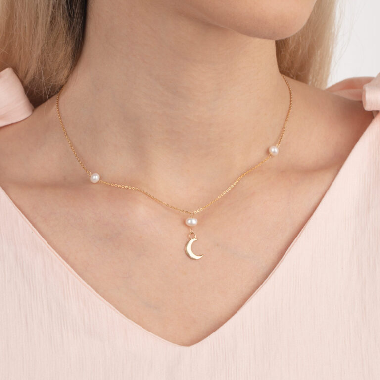 گردنبند طلا ماه و مروارید