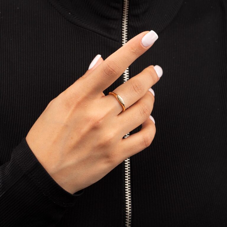 انگشتر طلا پینکی LOVE