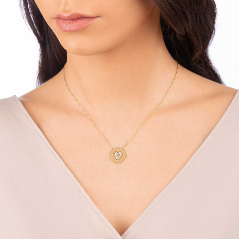Ronica heart gold necklace in