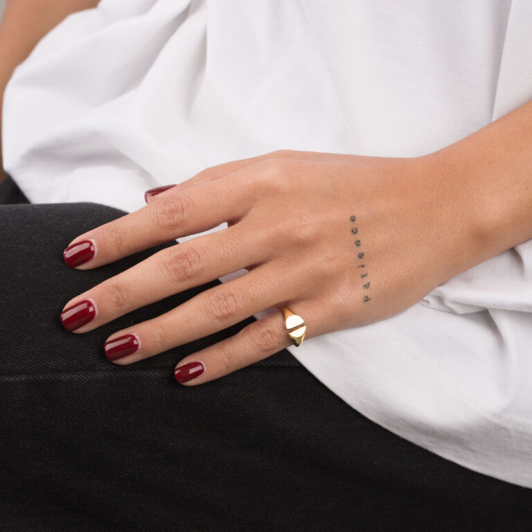 انگشتر طلا پینکی خط دار - تصویر 3