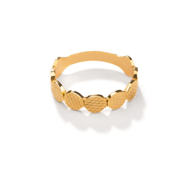 انگشتر طلا کوبیده لوزی