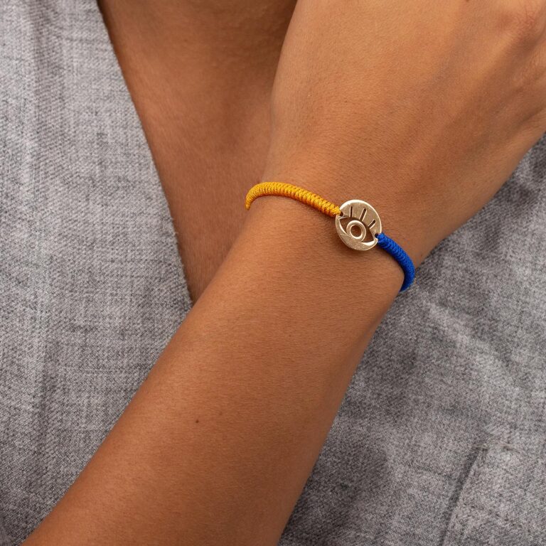 دستبند طلا بافت چشم نارنجی