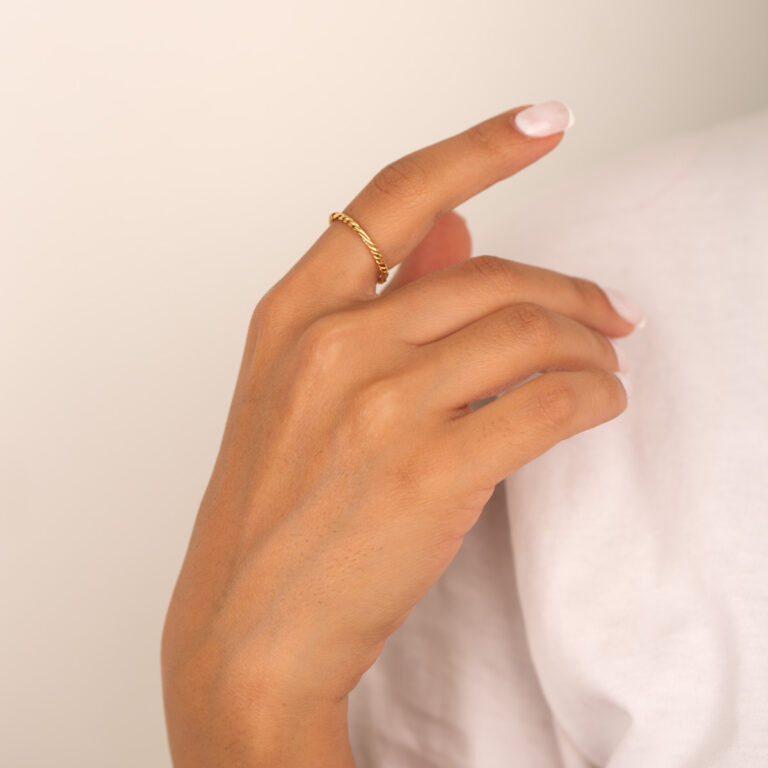 انگشتر طلا پیچ - تصویر 3