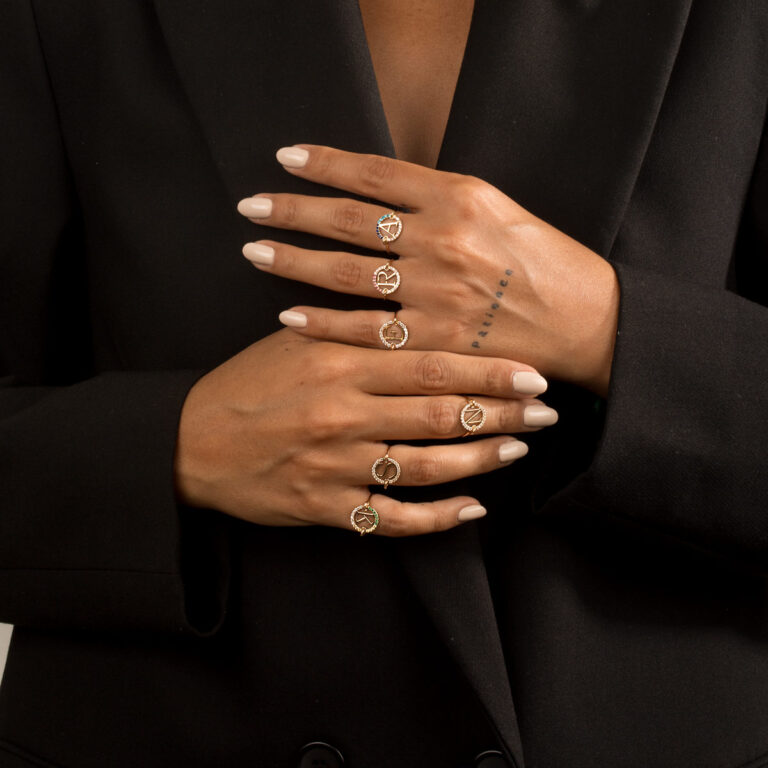 انگشتر طلا ماهان حرف M - تصویر 3