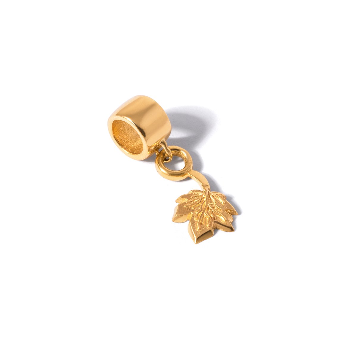 Pandora leaf gold pendant g