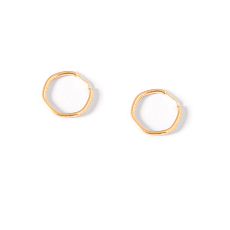 Amitida gold hoop earrings g