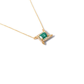Noja gold necklace g