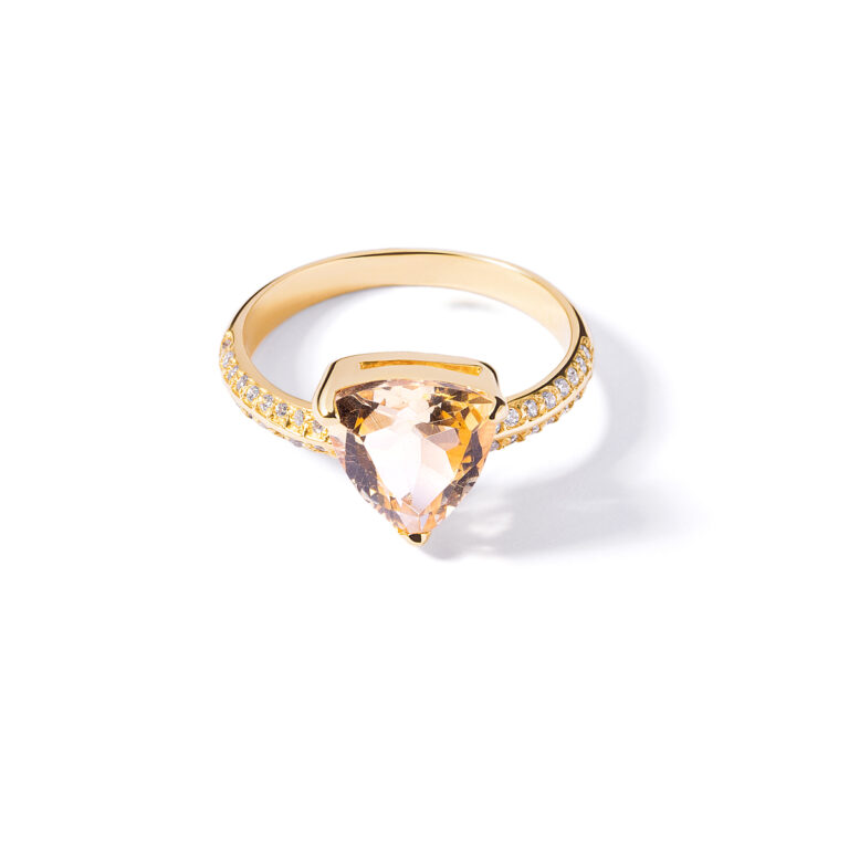 Bright gold ring g