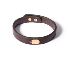 Gold leather bracelet with hexagonal plate g