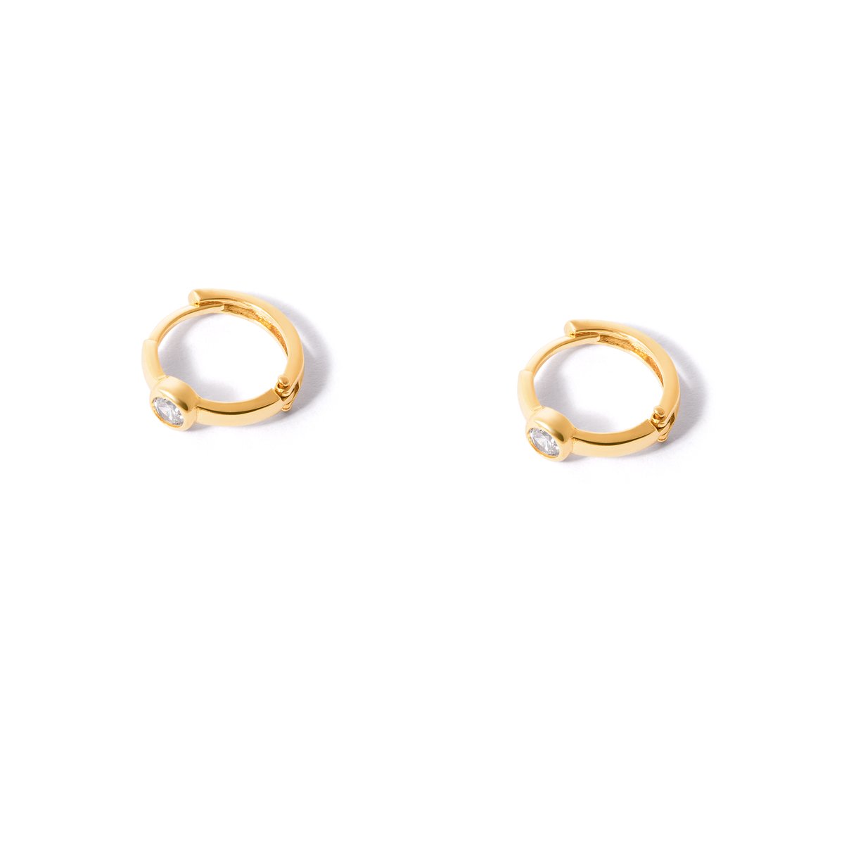 Single Luna gold hoop earrings g