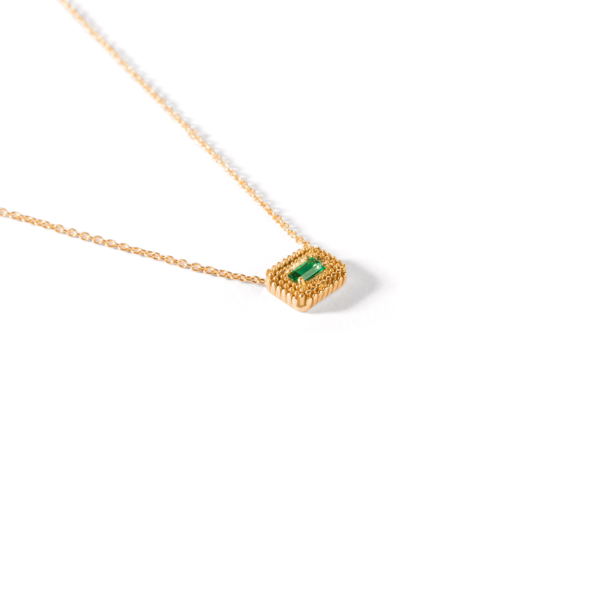 Mira gold necklace g