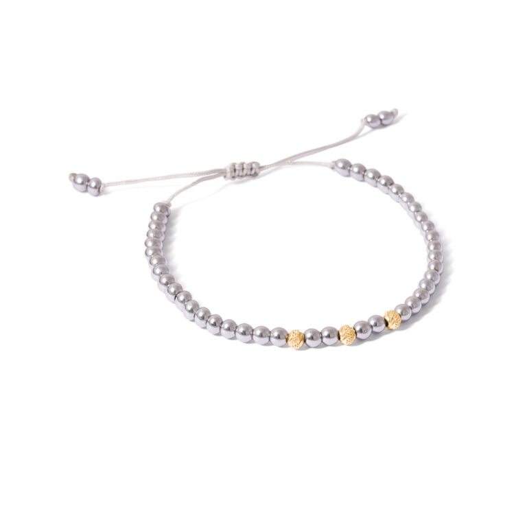 Gold bracelet with an anaram stone g