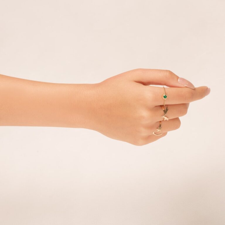 انگشتر طلا تک نگین سبز - تصویر 4