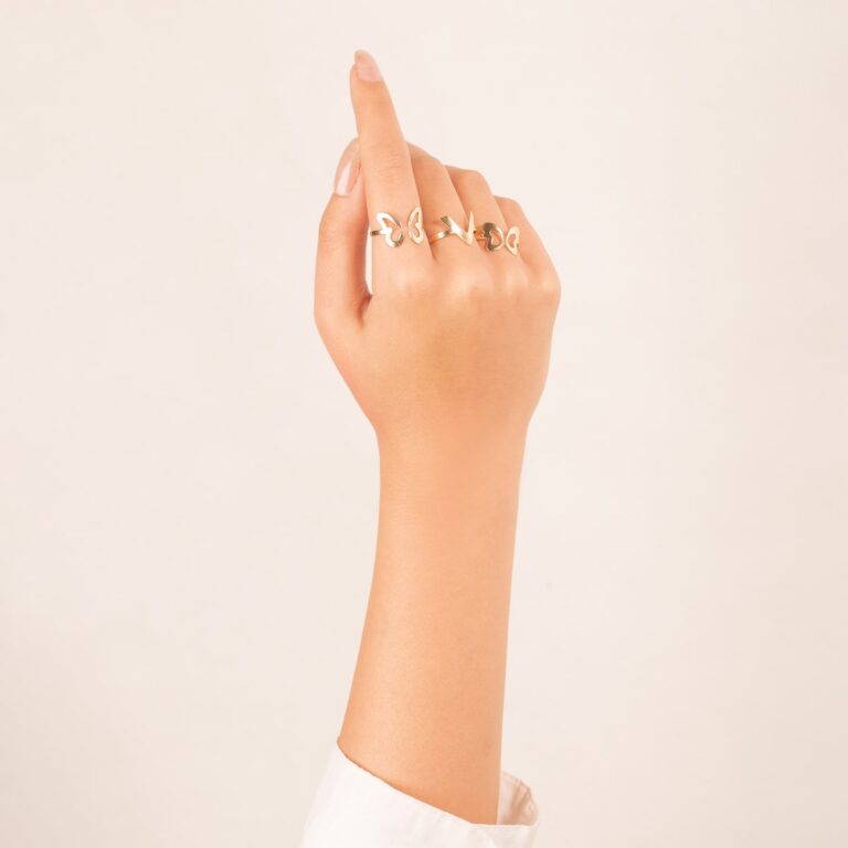 انگشتر طلا وی - تصویر 3