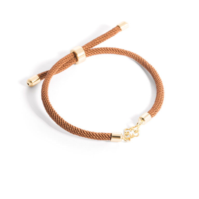 Gold bracelet with slim texture g