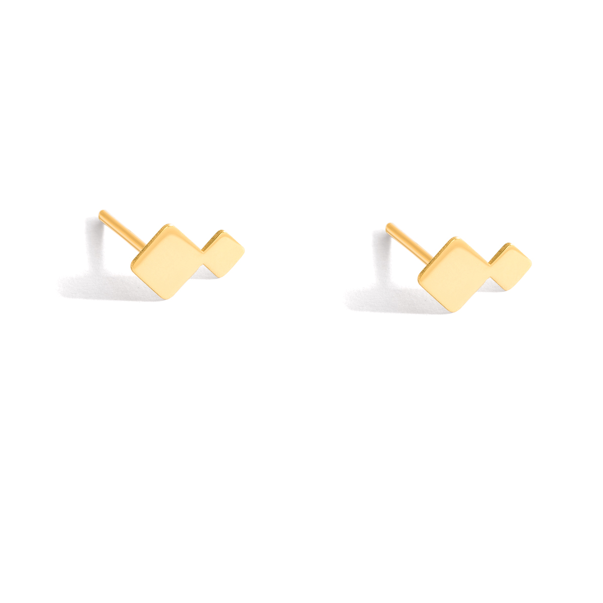 Gold diamond earrings g