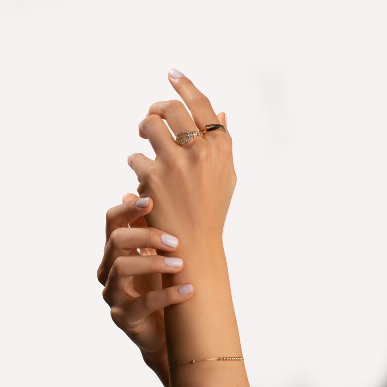 انگشتر طلا آویانا گالری طلا پرسته