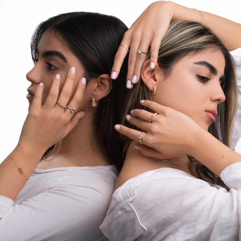 انگشتر طلا نگین دار کارولین گالری طلا پرسته