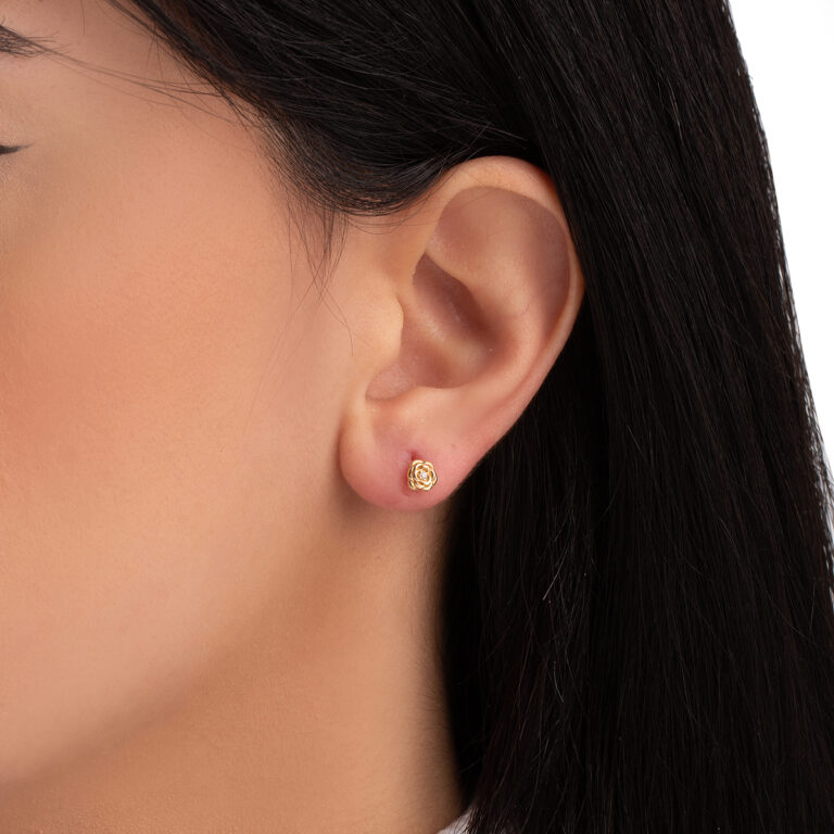 پیرسینگ طلا گل رز گالری طلا پرسته