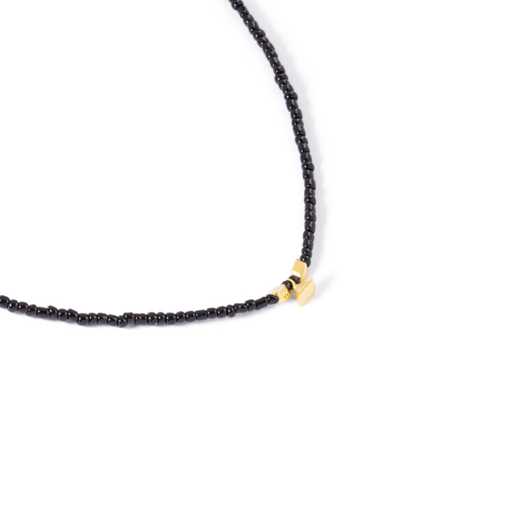 گردنبند طلا سنگی هرم گالری طلا پرسته