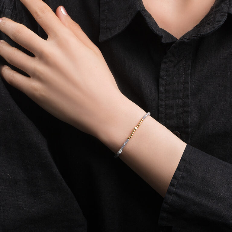 دستبند طلا سنگی ده گوی و مکعب گالری طلا پرسته