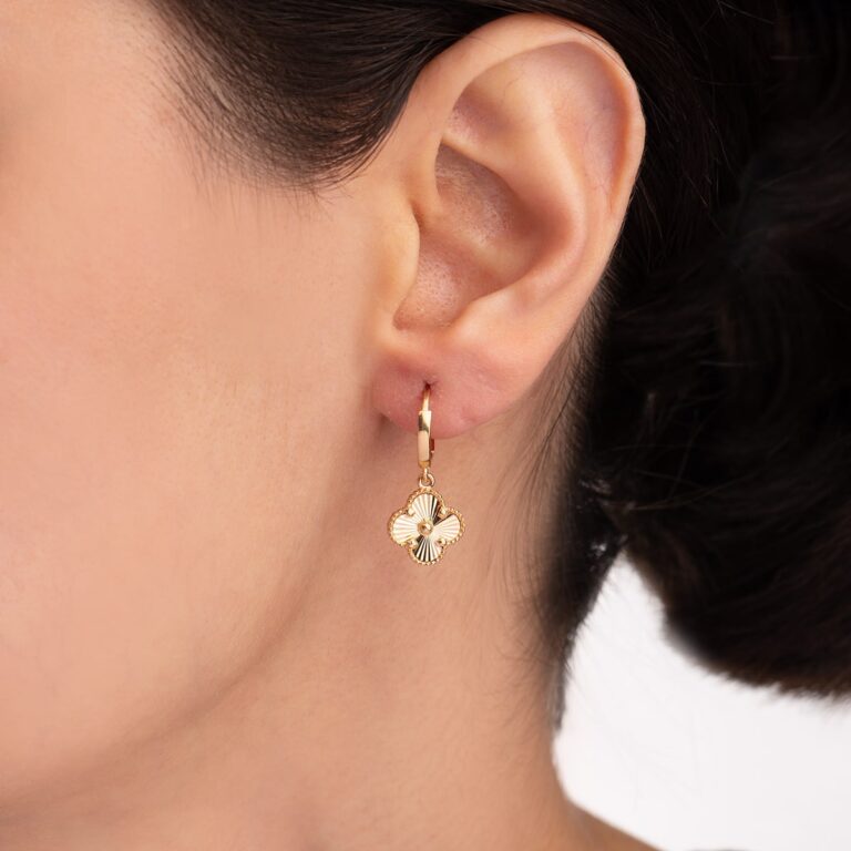 گوشواره طلا حلقه ای ونکلیف گالری طلا پرسته