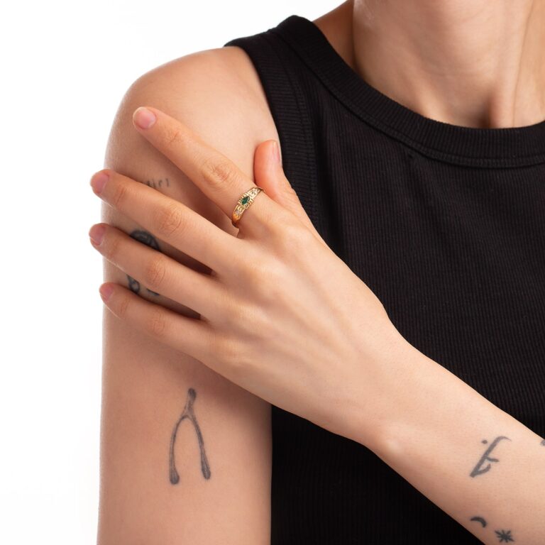 انگشتر طلا نگین دار مارلیس گالری طلا پرسته