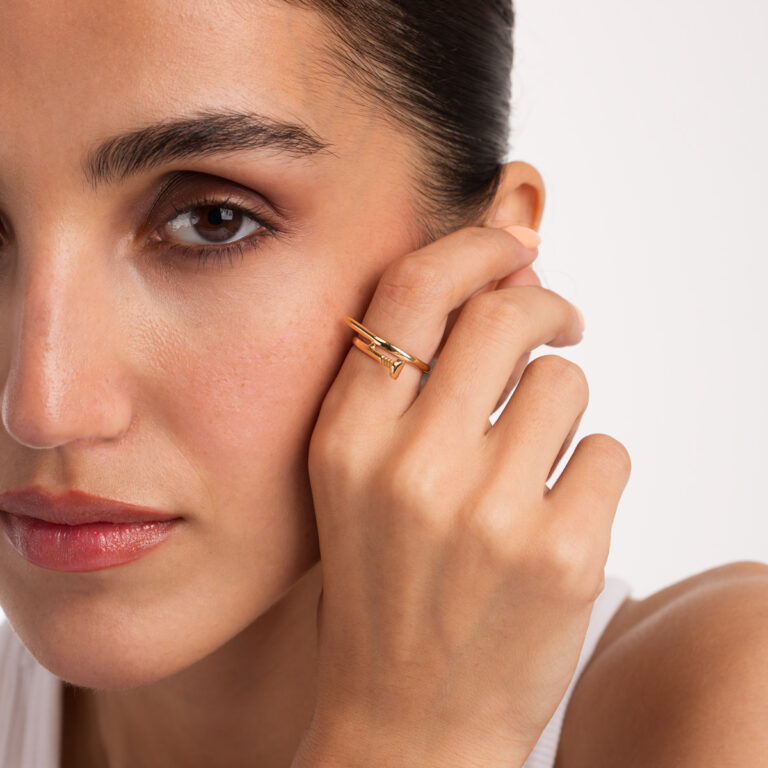 انگشتر طلا میخ کارتیه گالری طلا پرسته