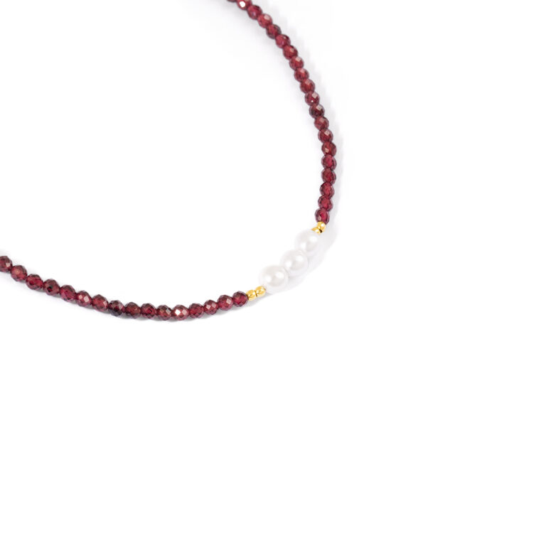 گردنبند طلا سنگی چهار گوی و سه مروارید گالری طلا پرسته